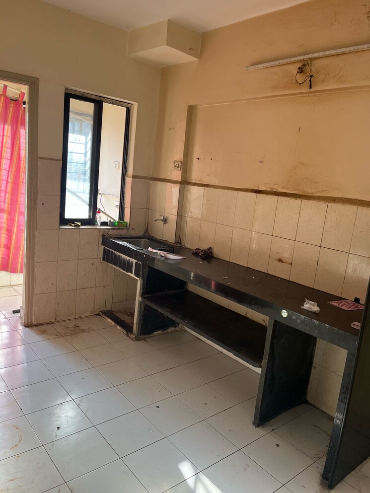 Kitchen, hermes-heritage-homes 1 Bedroom 650 Sq.Ft. Apartment In Shastrinagar Pune 8589509