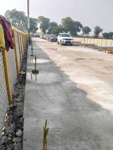  Plot – Exterior View View at Noida Central - for Sale