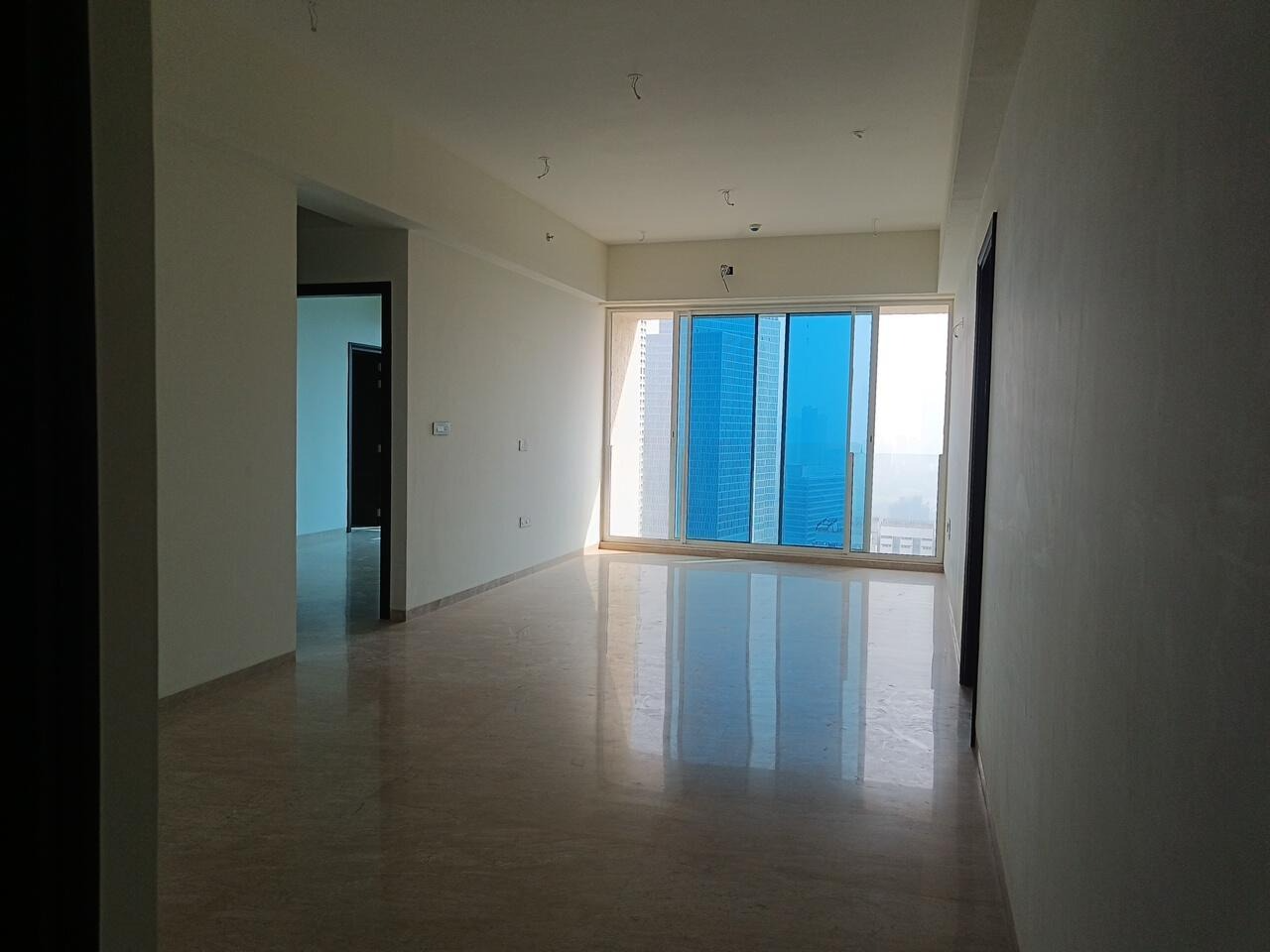 3 BHK + Servant Room,Study Room Apartment For Sale in Raheja Imperia