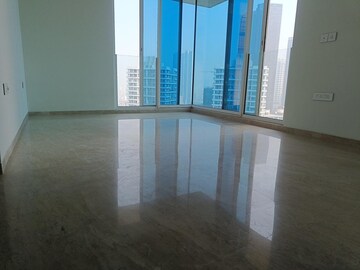 Room in 3 BHK Apartment at Raheja Imperia, Worli – for Sale