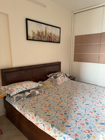 Bedroom in 2 BHK Apartment at Hubtown Hill Crest, Andheri East – for Rent