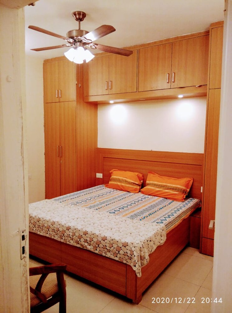 Bedroom, maya-garden-city 3 Bedroom 1850 Sq.Ft. Apartment In Lohgarh Zirakpur 8589693