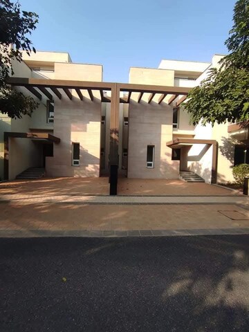 5 BHK Villa – Exterior View View at Sobha International City Phase 1, Sector 109 - for Rent