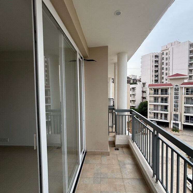 Balcony, maxxus-elanza 3 Bedroom 1505 Sq.Ft. Apartment In Nagla Road Zirakpur 8589766