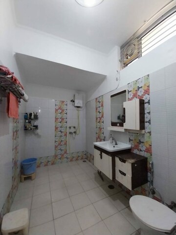 Bathroom in 6+ BHK Independent House at Sector 19 – for Sale