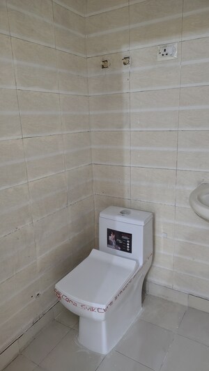 Bathroom in 3 BHK Apartment at Gardenia Glamour, Vasundhara Sector 3 – for Sale