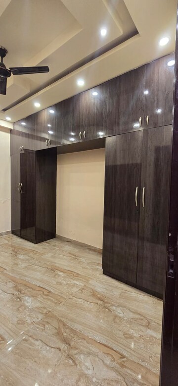 Kitchen in 3 BHK Builder Floor at Niti Khand I – for Rent