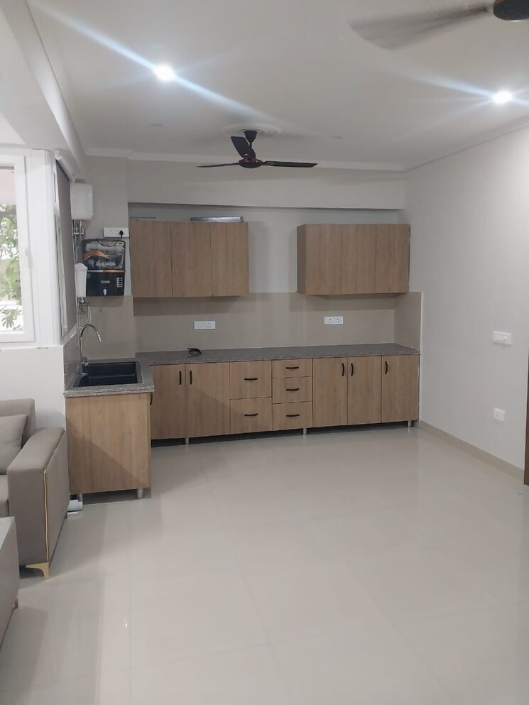 Kitchen, dlf-exclusive-floors 2 Bedroom 1450 Sq.Ft. Apartment In Sector 53 Gurgaon 8590014