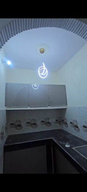 Furnished Amenities in 4 BHK Independent House at SA HOMES I, Uttam Nagar – for Sale