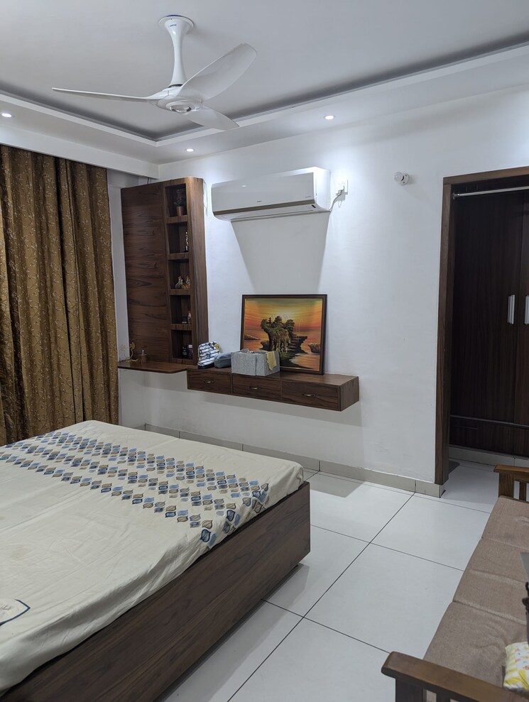 Bedroom, sector 85 3 Bedroom 2000 Sq.Ft. Builder Floor In Sector 85 Mohali 8590109