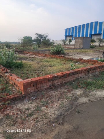  Plot For Sale in Kalindi Kunj