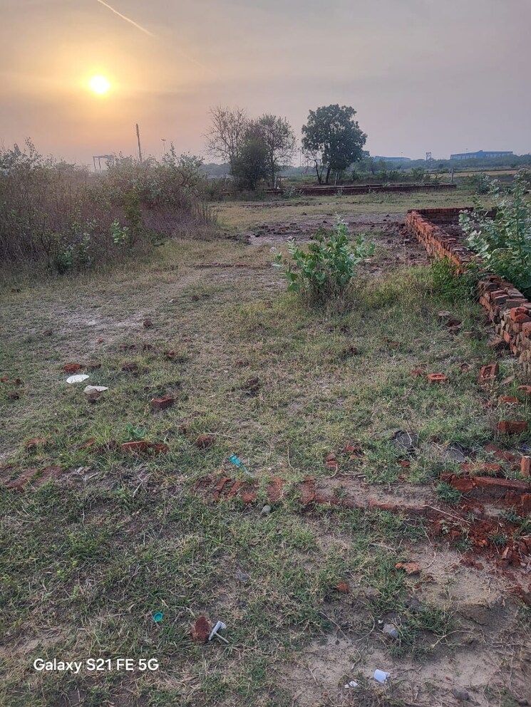 undefined, kalindi kunj  250 Sq.Yd. Plot In Kalindi Kunj Khurja 8590170