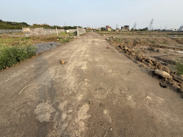 undefined, wegmans-business-park  100 Sq.Yd. Plot In It Park Greater Noida 8590205