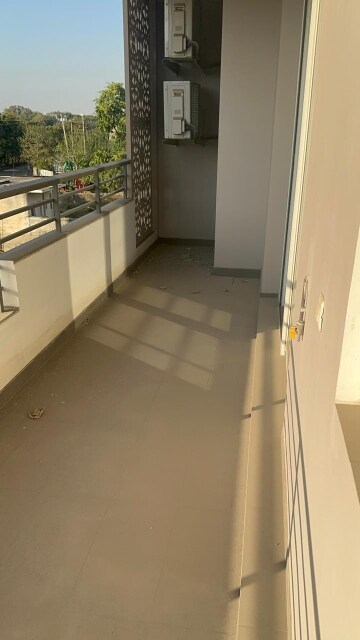 3 BHK Builder Floor For Rent in Unitech South City II, Sector 50