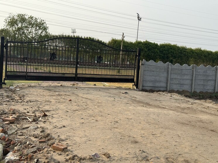 Balcony, india-expo-mart  88 Sq.Yd. Plot In Knowledge Park Ii Greater Noida Greater Noida 8590245