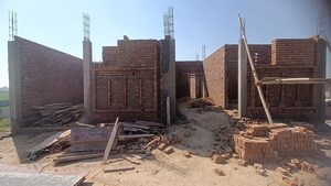  Plot For Sale in Kalindi Kunj