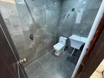 Bathroom in 3 BHK Builder Floor at Sector 73 – for Sale