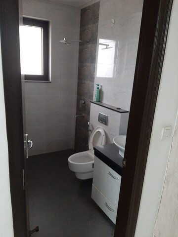 Bathroom in 2.5 BHK Builder Floor at Ansal Boom Plaza, Sushant Lok Iii – for Rent