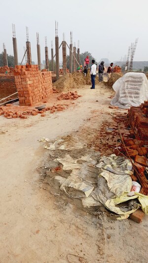  Plot – Exterior View View at Kalindi Kunj - for Sale