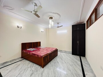 Bedroom in 3 BHK Builder Floor at Sant Nagar – for Rent