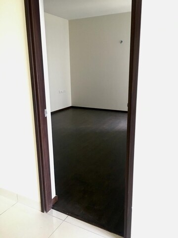 Room in 2 BHK Apartment at Puravankara Purva Zenium, Hosahalli – for Rent