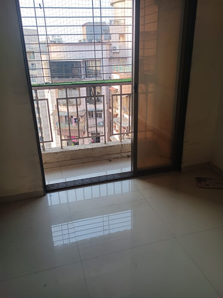 Room, seawoods west 1 Bedroom 585 Sq.Ft. Apartment In Seawoods West Navi Mumbai 8590364