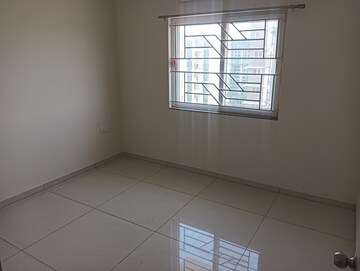 Room in 2 BHK Apartment at Naiknavare Avon Vista Balewadi, Balewadi – for Rent