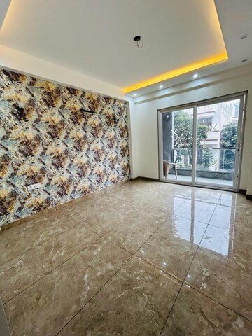 Bedroom in 3 BHK Builder Floor at Unitech South City II, Sector 50 – for Rent
