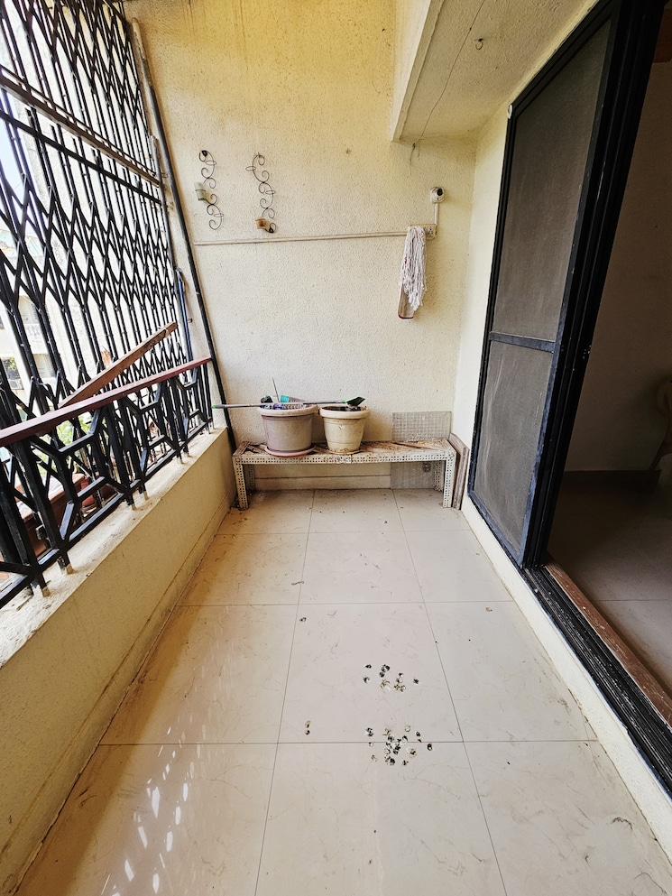 Balcony, mangeshi-dream-city 2 Bedroom 990 Sq.Ft. Apartment In Kalyan West Thane 8590375