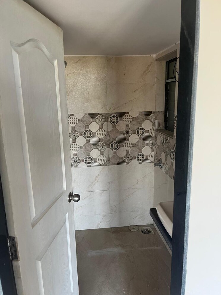 Bathroom, sanghvi-s3-ecocity-orchid 1 Bedroom 500 Sq.Ft. Apartment In Mahajanwadi Thane 8590451
