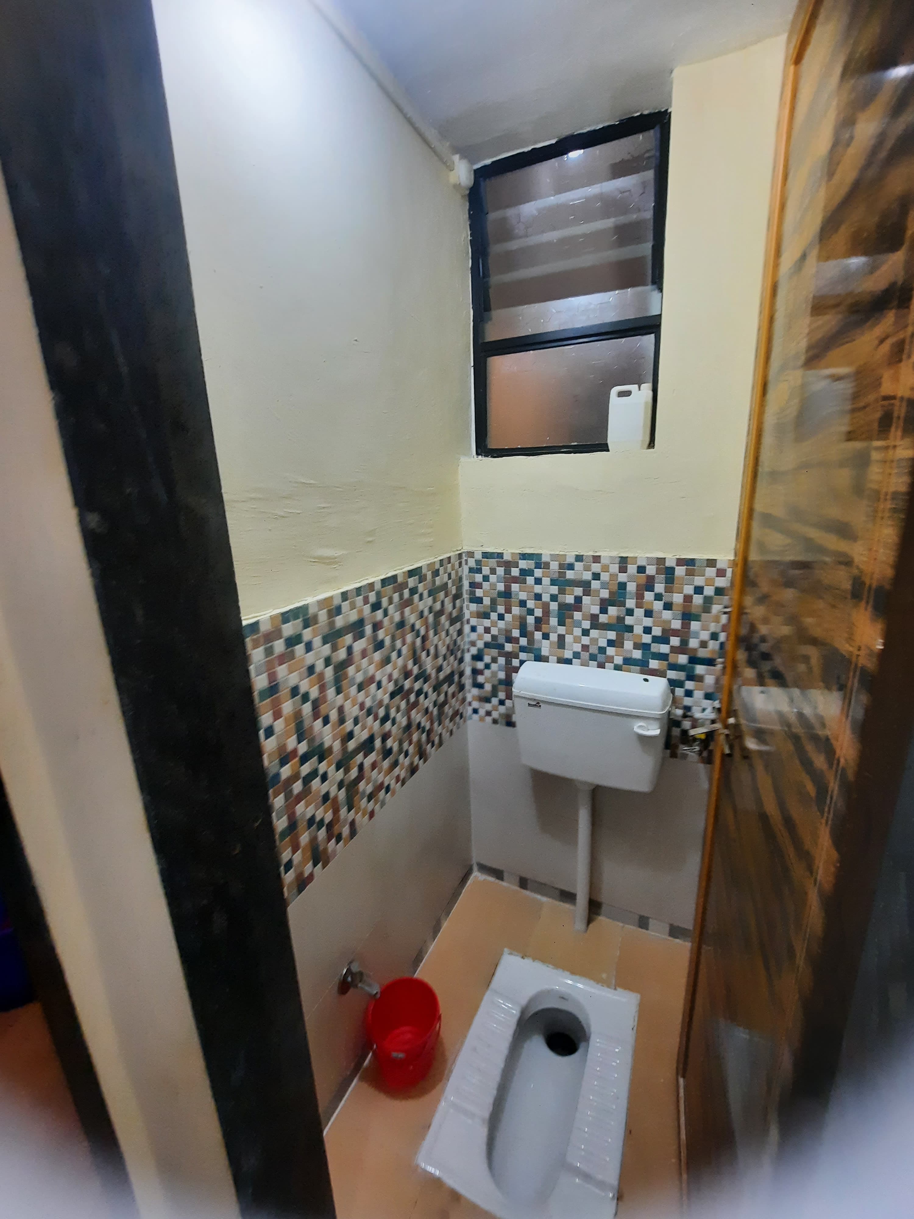 1 Rk  350 Sq.Ft. Apartment in Amar CHS Erandwane