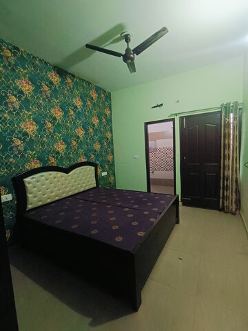 Bedroom in 2 BHK Apartment at Kharar – for Rent