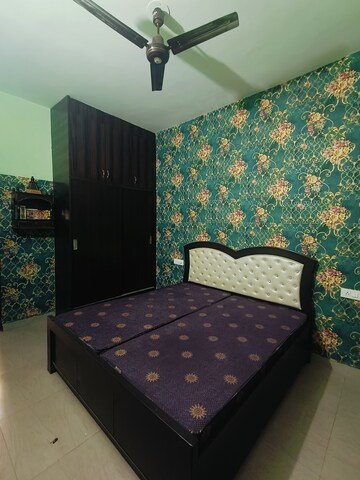 Bedroom in 2 BHK Apartment at Kharar – for Rent