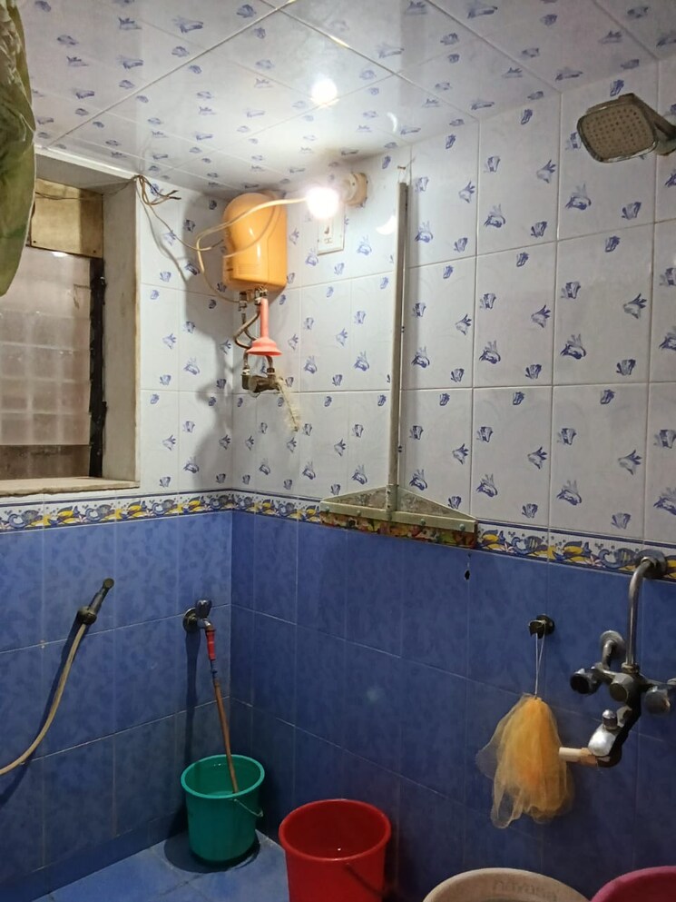 Bathroom, charkop sector 3 2 Bedroom 600 Sq.Ft. Villa In Charkop Sector 3 Mumbai 8590465