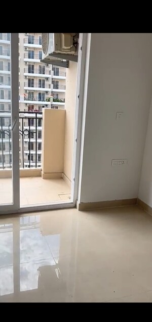 Room in 3.5 BHK Apartment at ATS Nobility, Sector 4 Greater Noida – for Sale