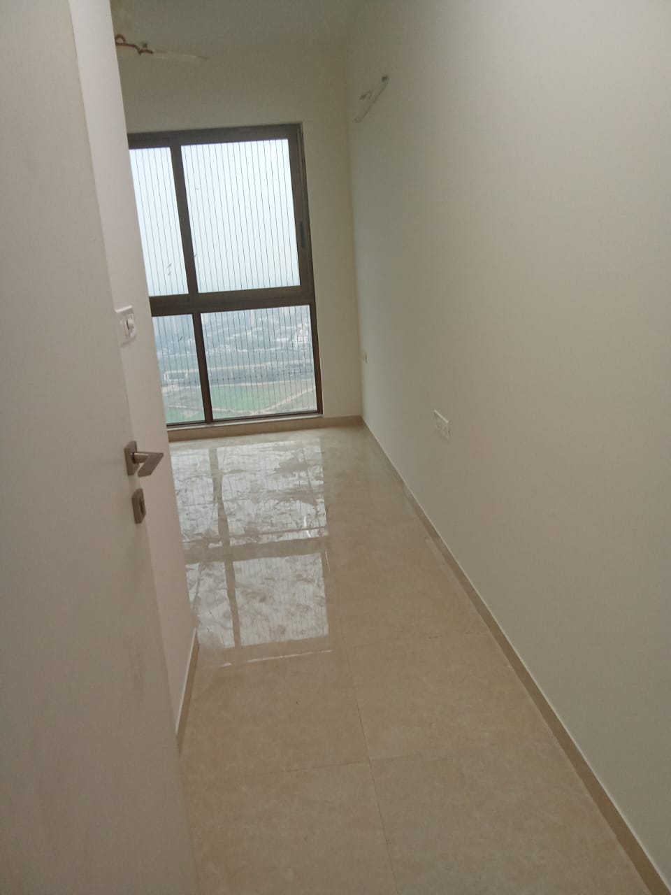 3 BHK + Study Room Apartment For Rent in Hiranandani Highland