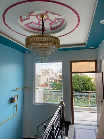 Furnished Amenities in 2 BHK Independent House at Gomti Nagar – for Rent