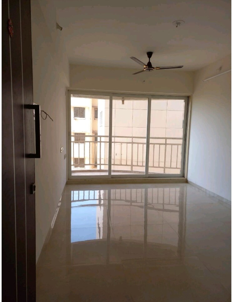 Room, cosmos-jewels 3 Bedroom 960 Sq.Ft. Apartment In Ghodbunder Road Thane 8590503