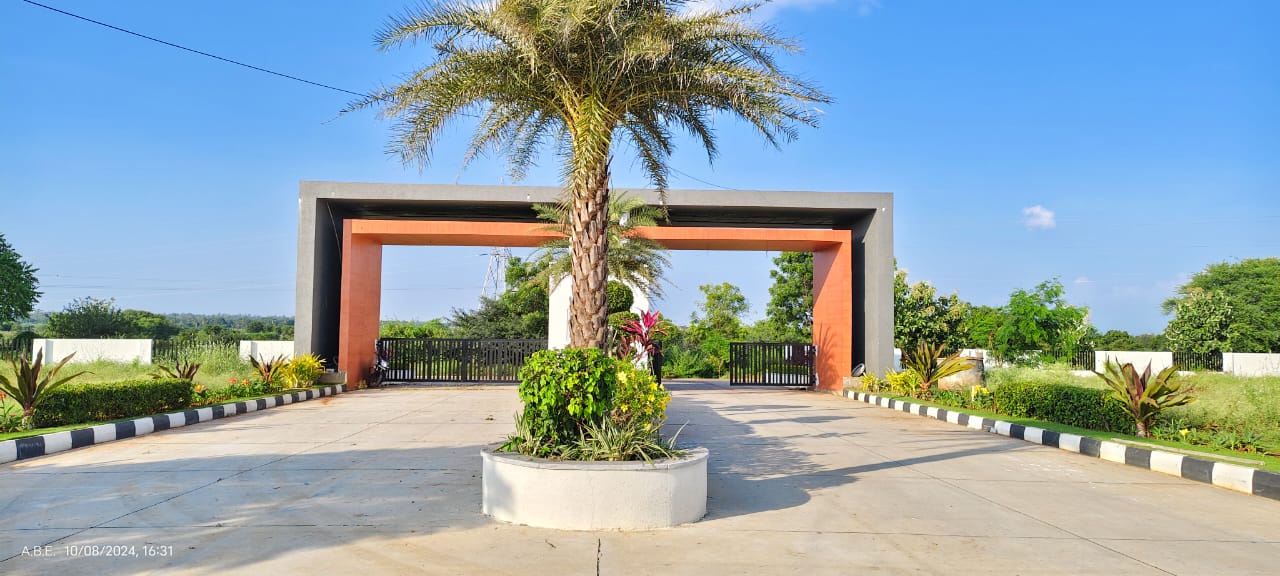 Plot For Sale in Mugdha Realty