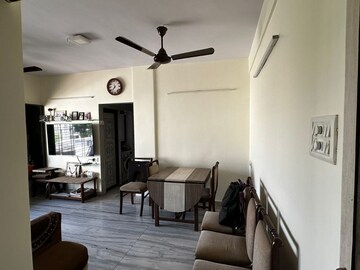 Room in  Pg at Cuffe Parade – for Rent