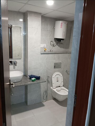 Bathroom in 1 RK Builder Floor at Sector 46 – for Rent