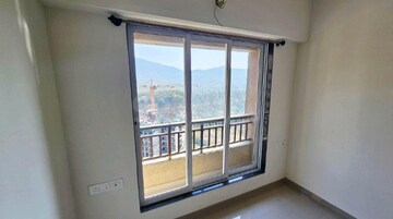 Room in 2 BHK Apartment at Cosmos Jewels Solitaire, Ghodbunder Road – for Rent