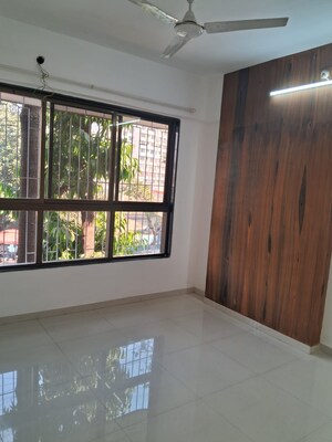 Room in 2 BHK Apartment at Uma Sadan Chembur, Chembur – for Sale