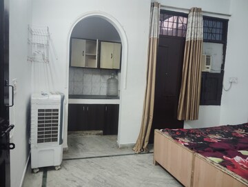 Building Lobby in 3 BHK Builder Floor at Sector 39 – for Sale