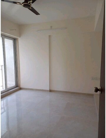 3 BHK Apartment For Rent in Rustomjee Urbania, Majiwada