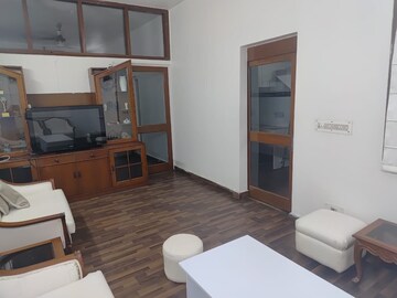 Team Area in 2 BHK Builder Floor at East of Kailash Block-B RWA, East Of Kailash – for Rent