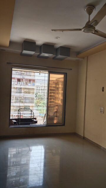 Room in 1 BHK Apartment at MAAD Nakoda Heights, Nalasopara West – for Rent