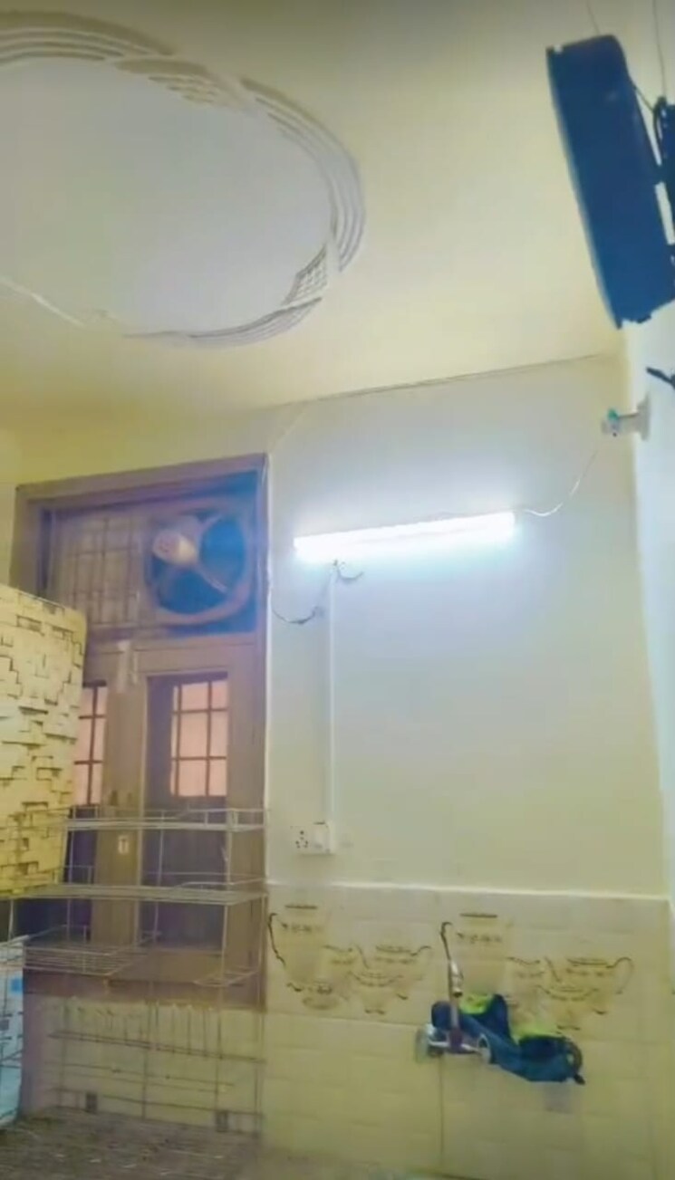 Room, omega-homes 2 Bedroom 60 Sq.Yd. Builder Floor In Pratap Vihar Ghaziabad 8590557