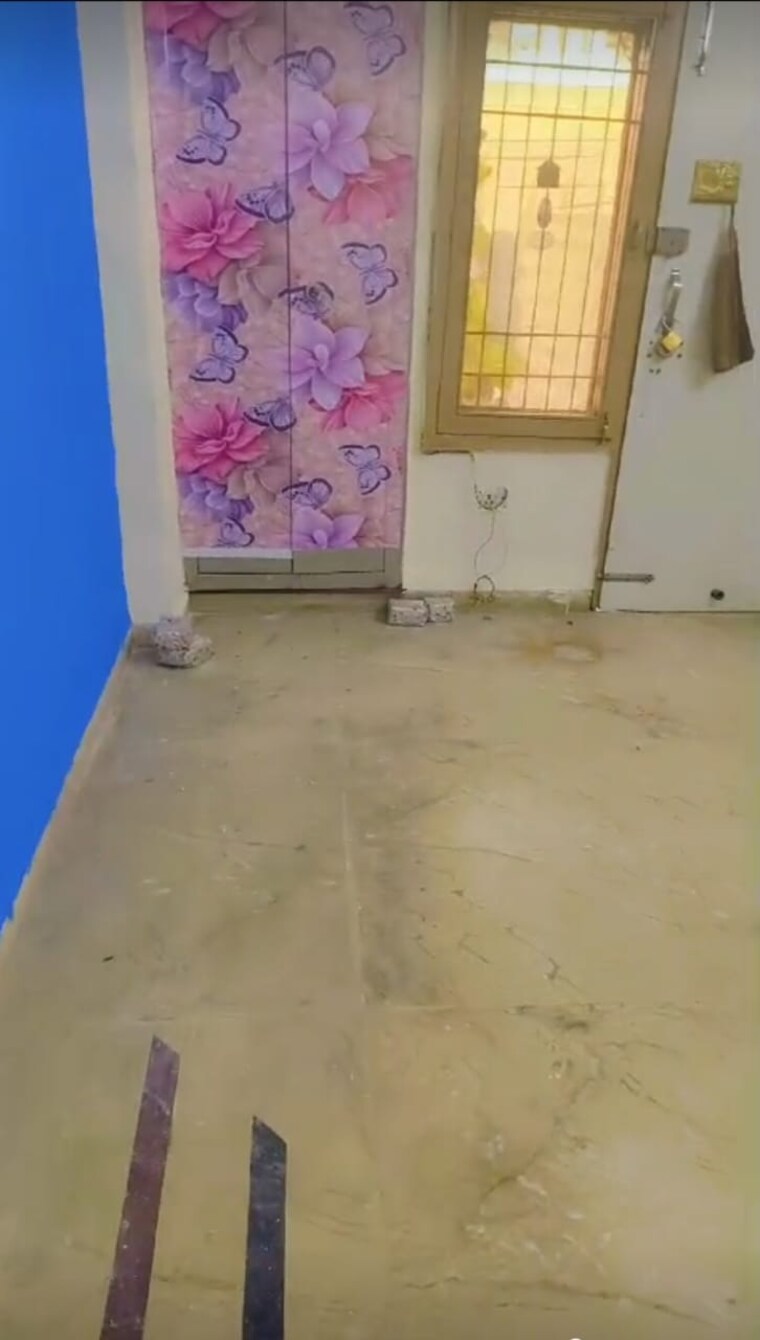 Room, omega-homes 2 Bedroom 60 Sq.Yd. Builder Floor In Pratap Vihar Ghaziabad 8590557