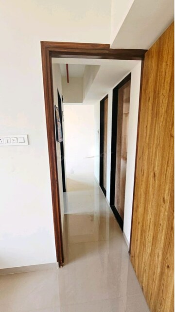 3 BHK Apartment For Rent in Everest World Tulip, Kolshet Road